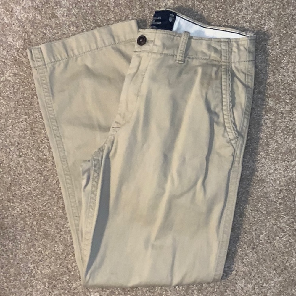American Eagle Khaki Jeans